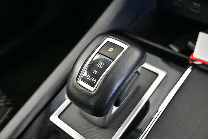 2024 Mitsubishi Outlander LS