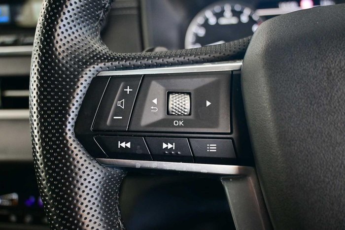 2024 Mitsubishi Outlander LS