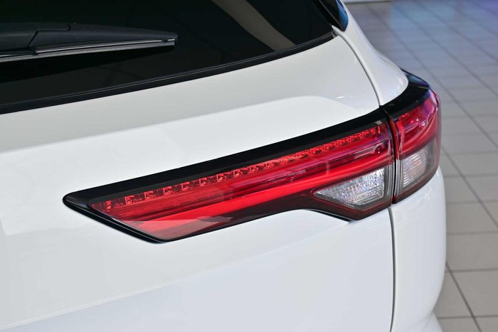 2024 Mitsubishi Outlander LS