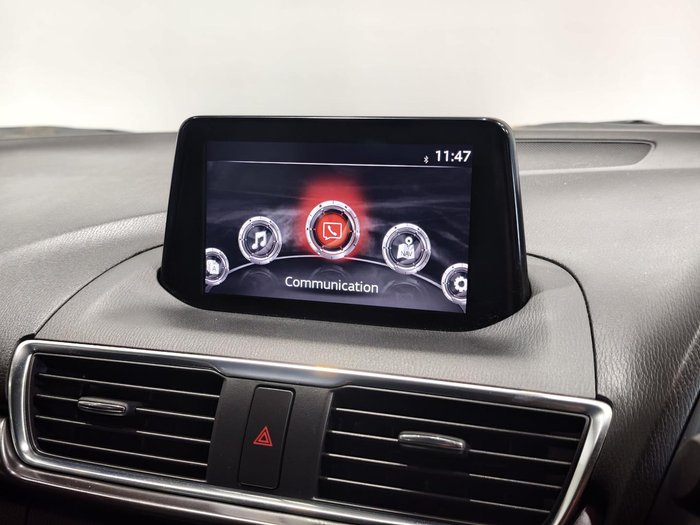 2018 Mazda 3 SP25 GT