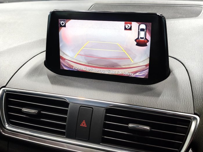 2018 Mazda 3 SP25 GT