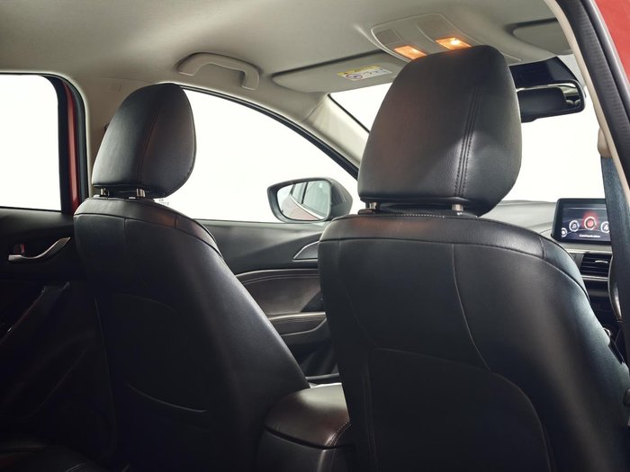 2018 Mazda 3 SP25 GT