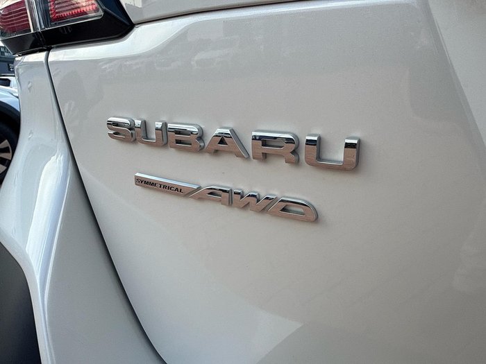 2025 Subaru Outback AWD Touring