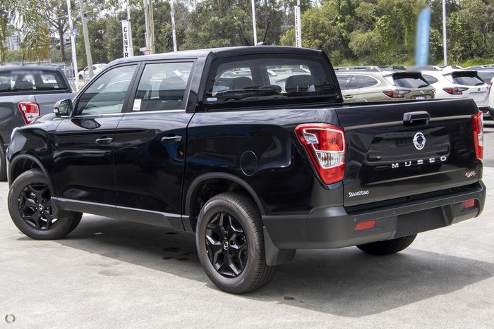 2025 KGM SsangYong Musso Adventure Q261 MY24 4X4 Dual Range Space Black