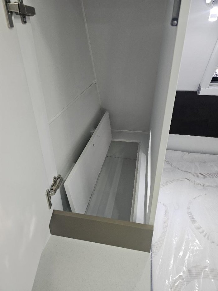 2026 Vivid Caravans Explorer