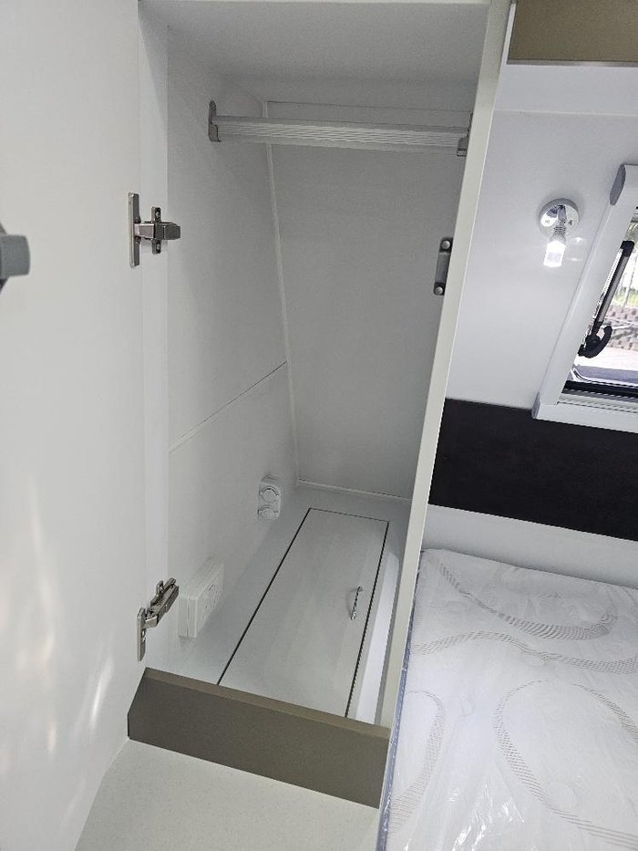 2026 Vivid Caravans Explorer