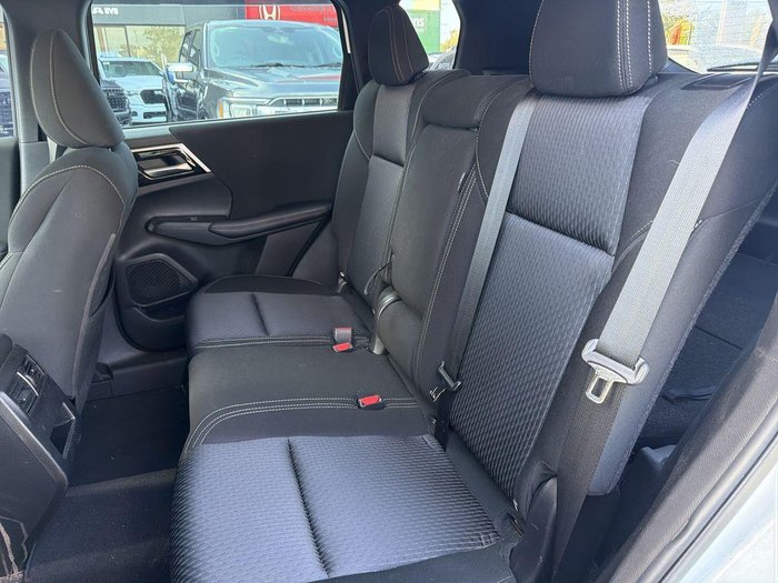 2022 Mitsubishi Outlander LS