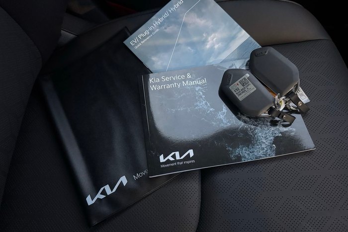 2025 Kia Carnival GT-Line HEV