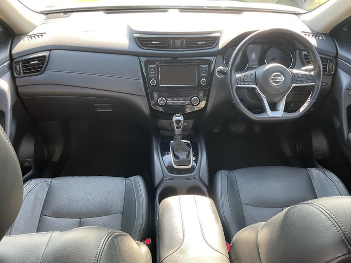 2022 Nissan X-TRAIL ST-L