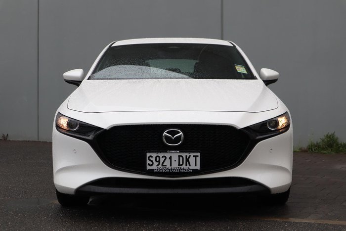 2025 Mazda 3 G20 Touring