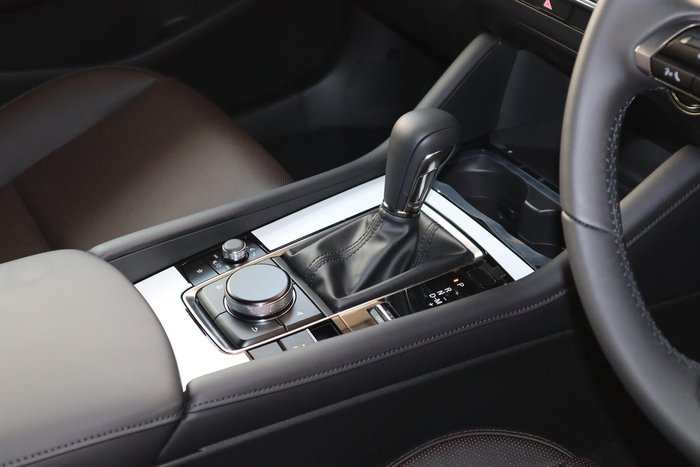 2025 Mazda 3 G20 Touring