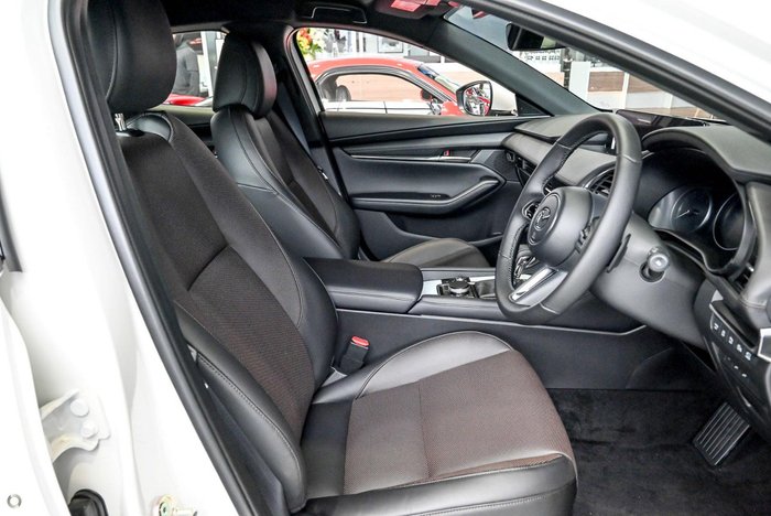 2025 Mazda 3 G25 GT