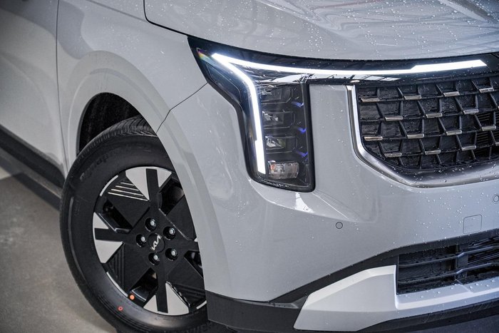 2026 Kia Carnival S HEV