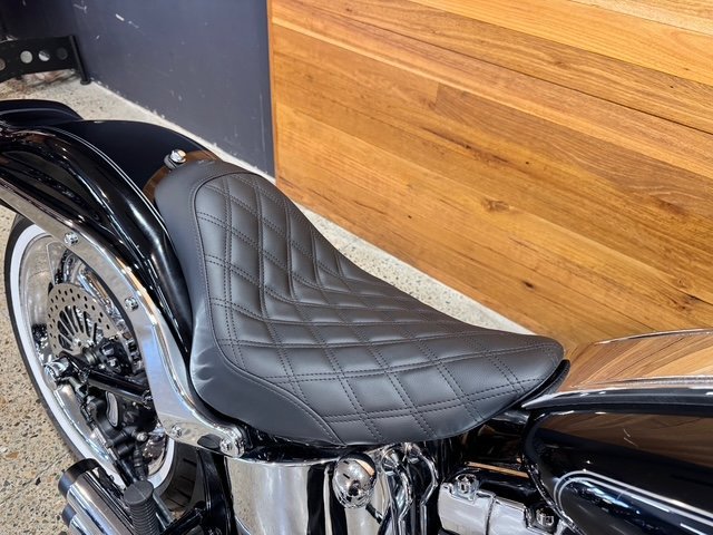 2007 HARLEY-DAVIDSON FXSTC SOFTAIL CUSTOM