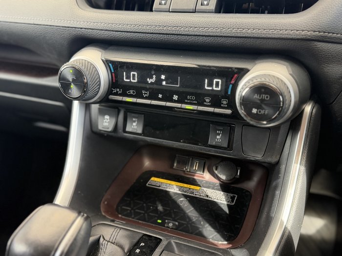 2020 Toyota RAV4 Cruiser