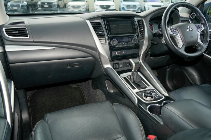 2018 Mitsubishi Pajero Sport Exceed
