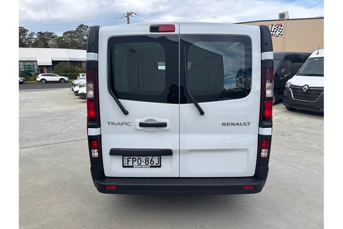 2024 Renault Trafic Pro X82 MY24 Glacier White (369)