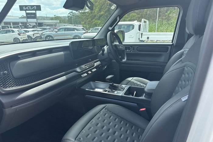2025 Kia Tasman SX+