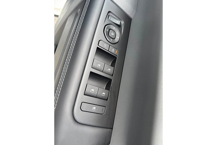 2025 Kia Tasman SX+