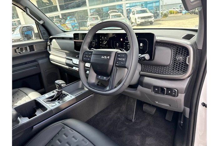 2025 Kia Tasman SX+ TK MY26 4X4 Dual Range Clear White (UD)
