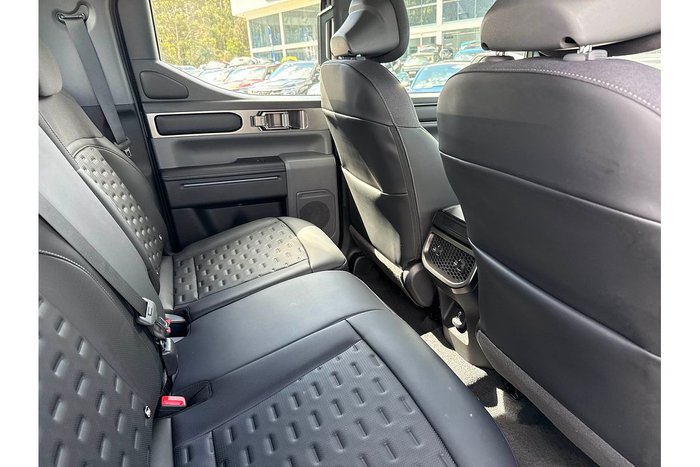 2025 Kia Tasman SX+