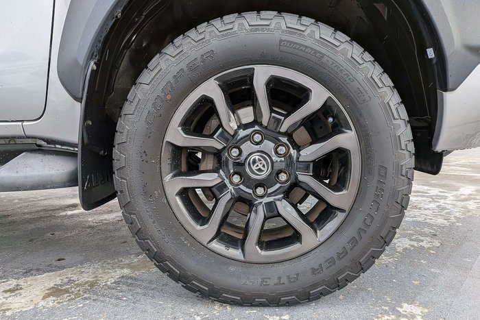 2020 Toyota Hilux Rogue