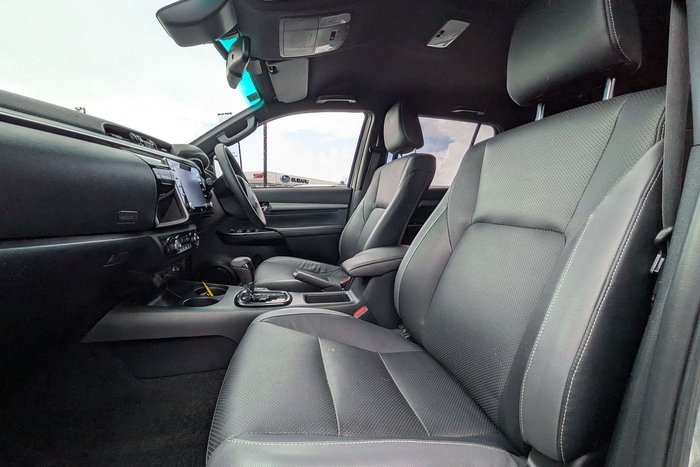 2020 Toyota Hilux Rogue