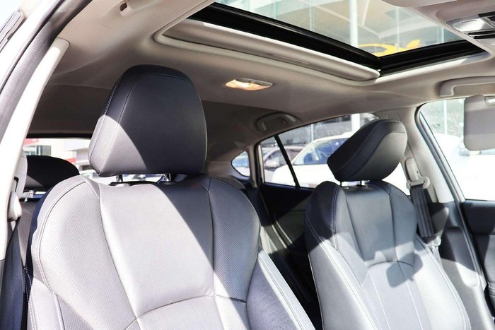 2017 Subaru Impreza 2.0i-S