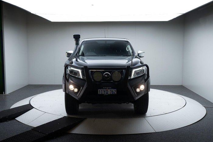2018 Nissan Navara ST