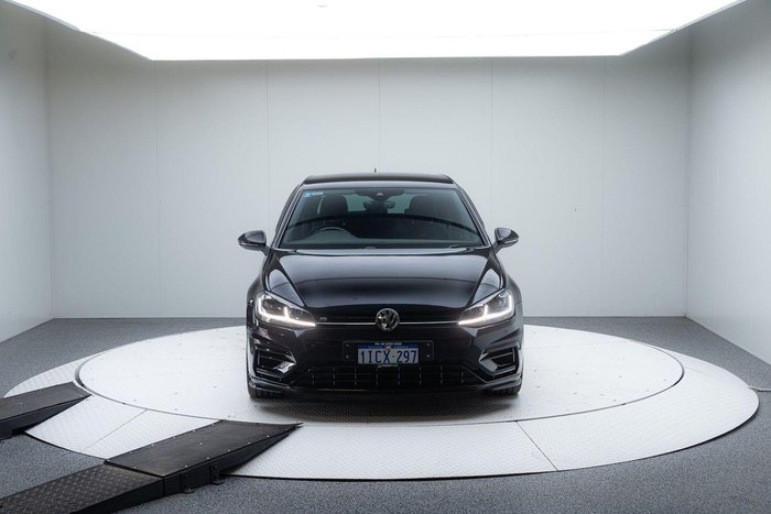 2018 Volkswagen Golf R
