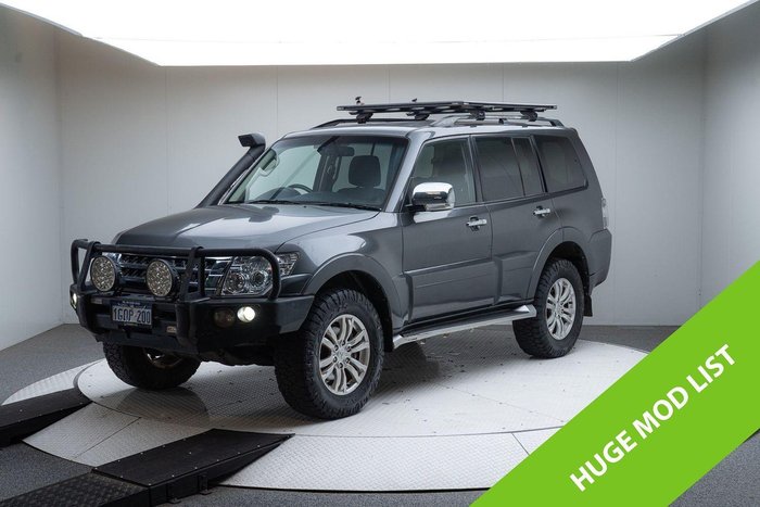 2018 Mitsubishi Pajero