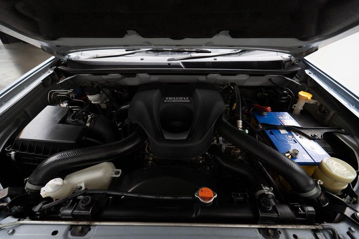 2015 Isuzu MU-X