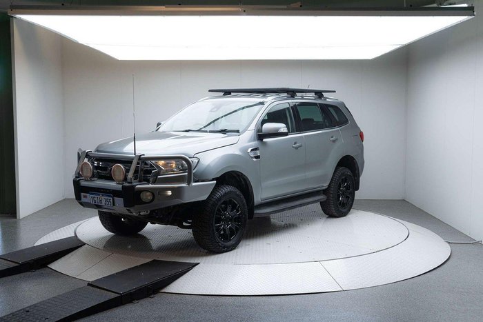 2017 Ford Everest