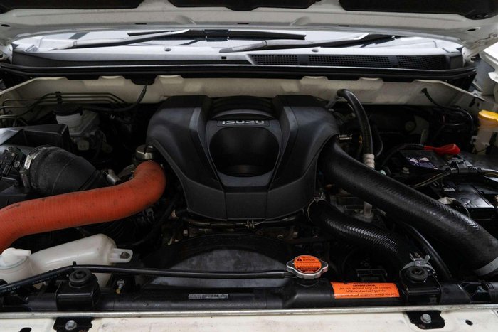 2017 Isuzu MU-X