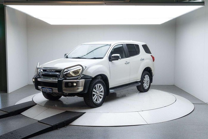 2017 Isuzu MU-X