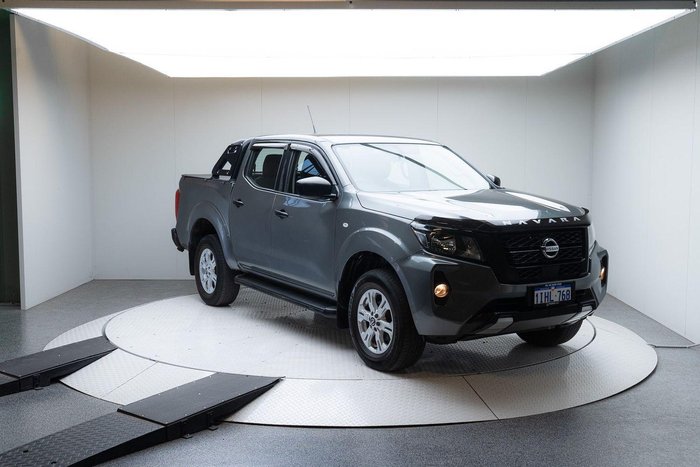 2021 Nissan Navara