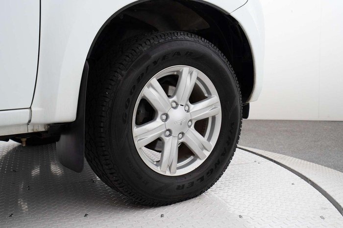 2013 Isuzu MU-X LS-U