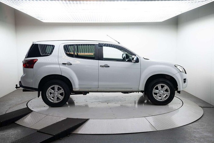 2013 Isuzu MU-X LS-U