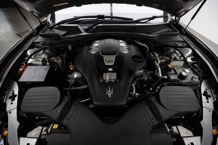 2019 Maserati Ghibli