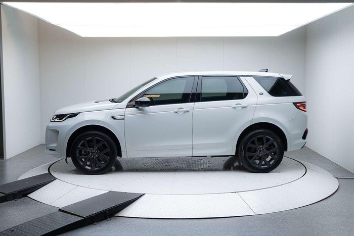 2022 Land Rover Discovery Sport P250 R-Dynamic SE