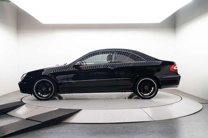 2003 Mercedes-Benz CLK-Class