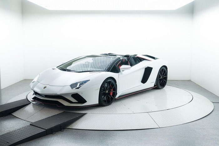 2019 Lamborghini Aventador