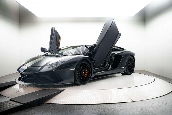 2018 Lamborghini Aventador