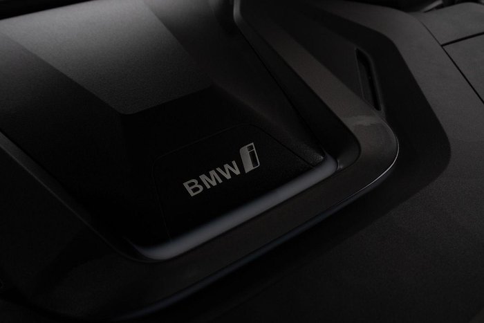 2024 BMW i4