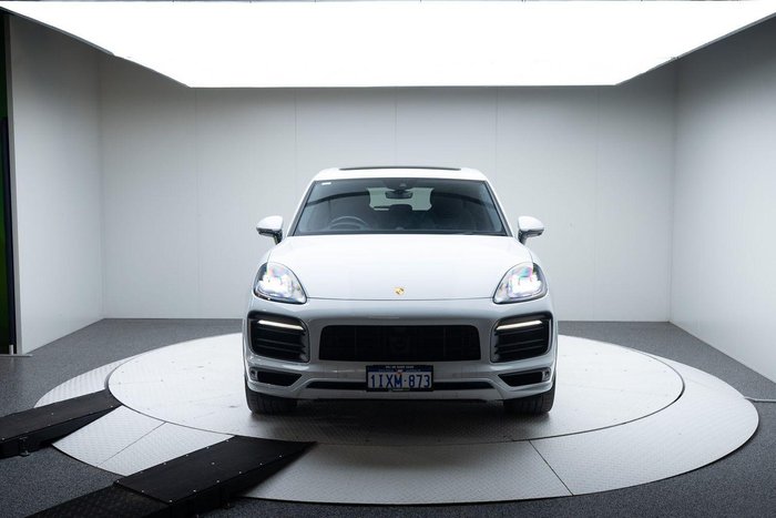 2022 Porsche Cayenne