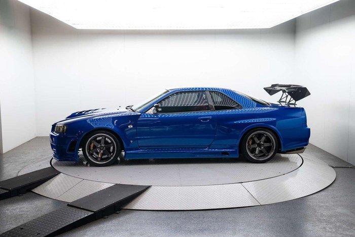 1999 Nissan Skyline