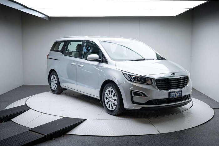 2018 Kia Carnival