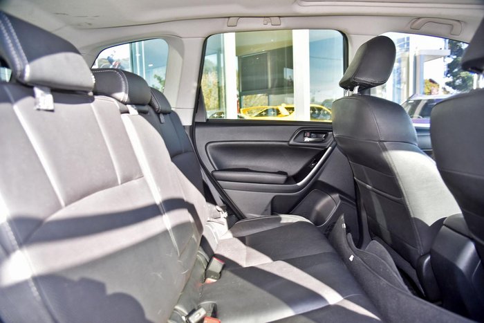 2016 Subaru Forester 2.5i-S