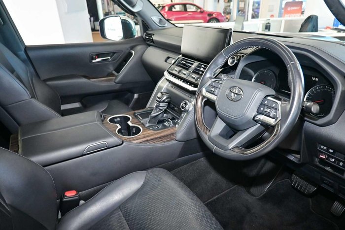 2022 Toyota Landcruiser Sahara