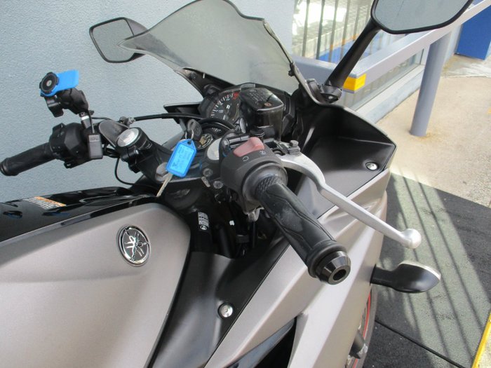 2016 Yamaha YZF-R3 Black